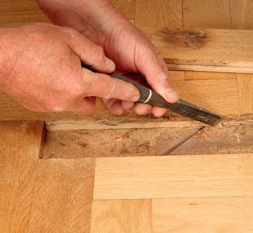 Sauvan vaihtaminen parkettilattiaan Sauvan vaihtaminen parkettilattiaan